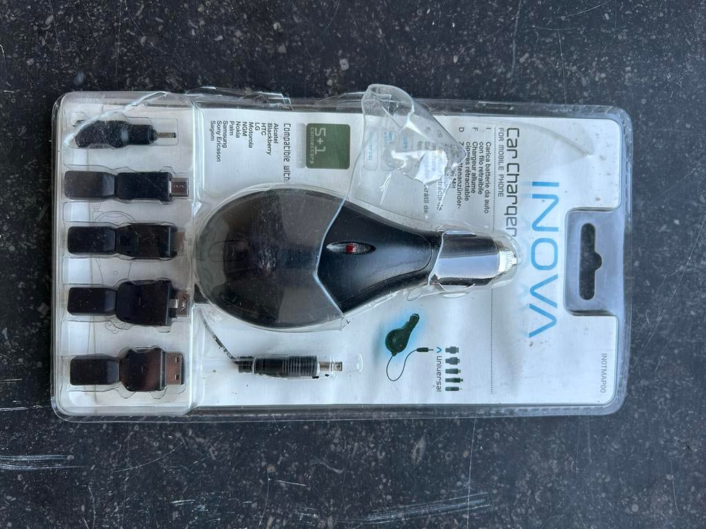 Chargeur auto enrouleur et multi-fiches