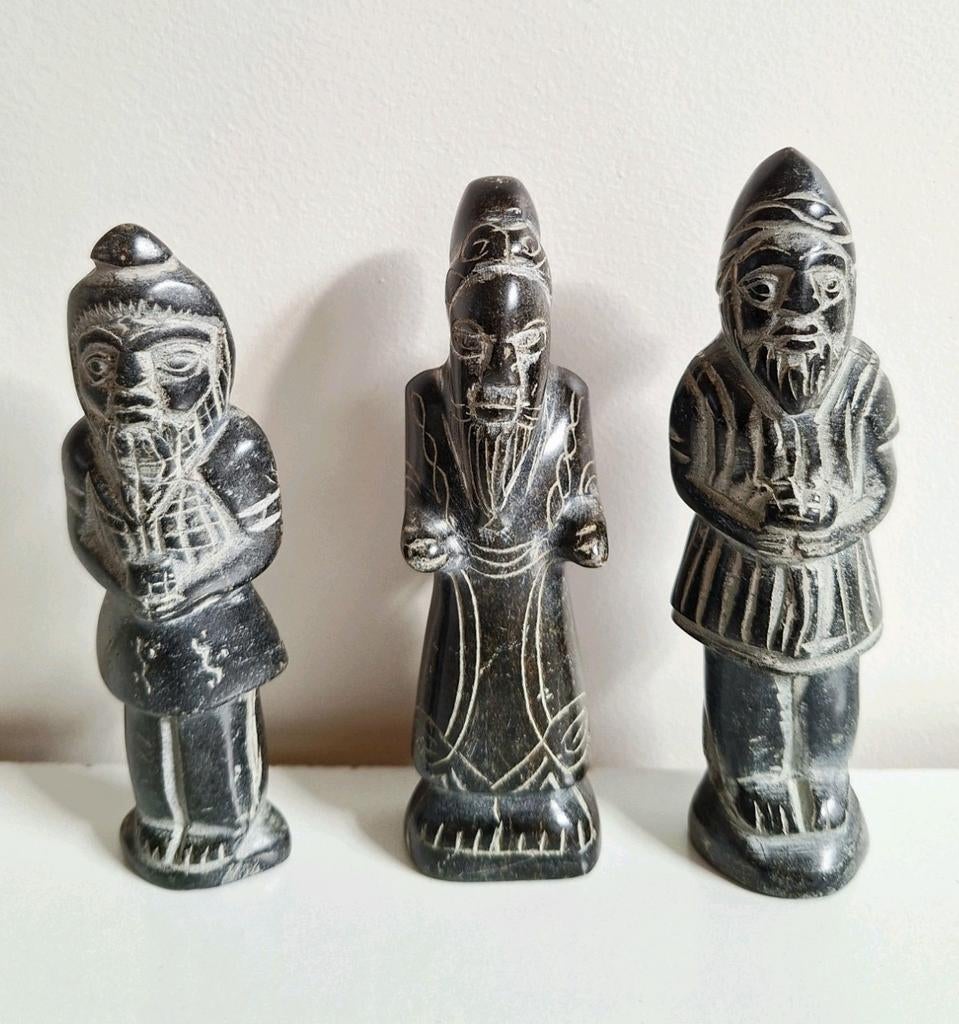 Drie zware oude oosterse soapstone beeldjes, Ophalen of Verzenden