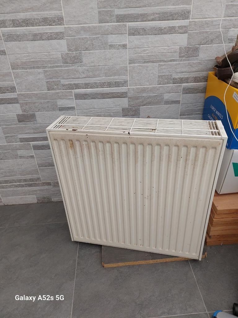 Bon radiateur  3 elements 70×70 cm 60€, Bricolage & Construction, Enlèvement, Comme neuf, Radiateur