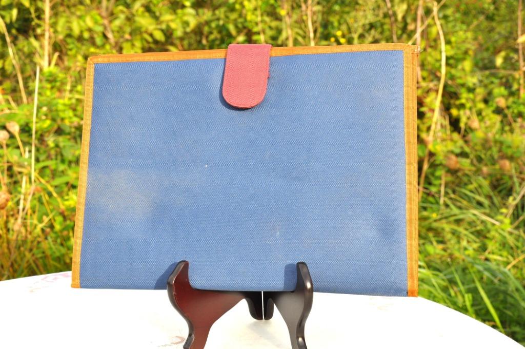 ecritoire en tissu cartonné avec 6 poches, Enlèvement ou Envoi, Utilisé
