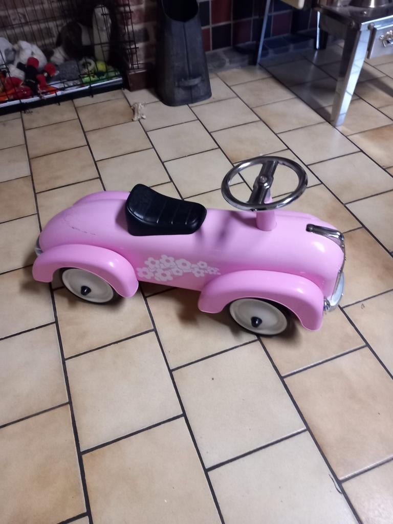 Roze loopauto, Ophalen, Zo goed als nieuw
