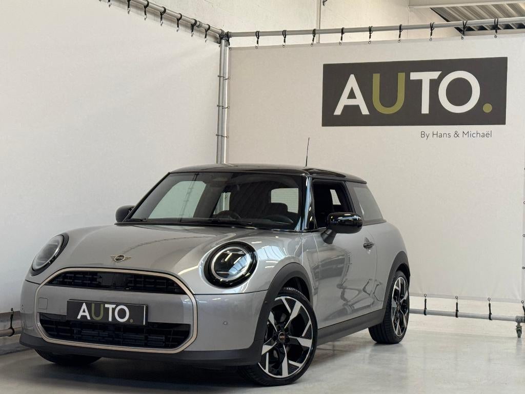 Mini Cooper C Favoured Trim Pack S *LEDER*HUD*CAMERA*, Autos, Cuir, Argent ou Gris, Achat, https://public.car-pass.be/vhr/00f35390-5503-4e64-9c20-3a7d083e1e8f