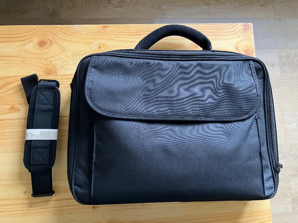 Laptoptas zwart businessmodel, Ophalen, 17 inch of meer, Zo goed als nieuw