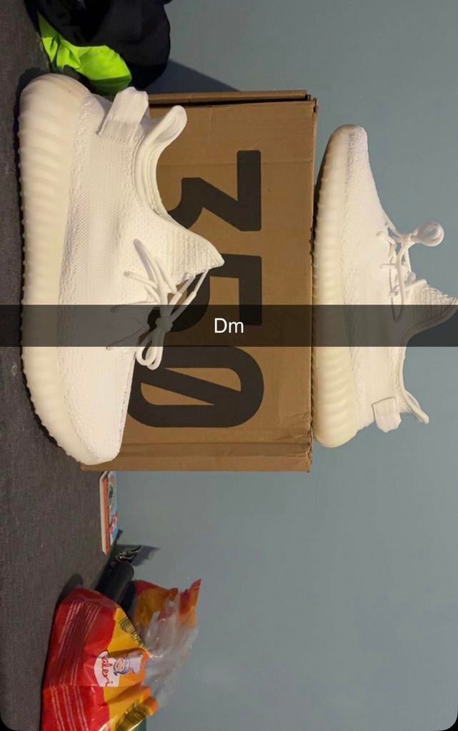 Yeezy, Vêtements | Hommes, Chaussures, Comme neuf, Enlèvement, Chaussures de sport, Blanc