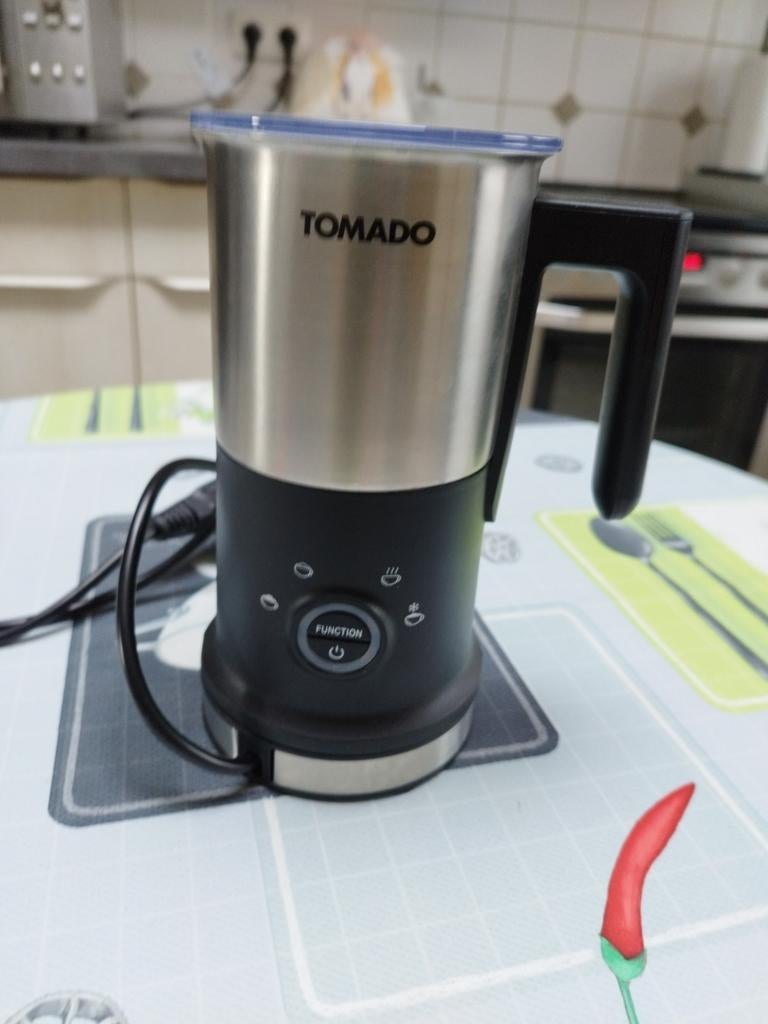 A vendre mousseur de lait  servi 1fois, Electroménager, Enlèvement, Comme neuf