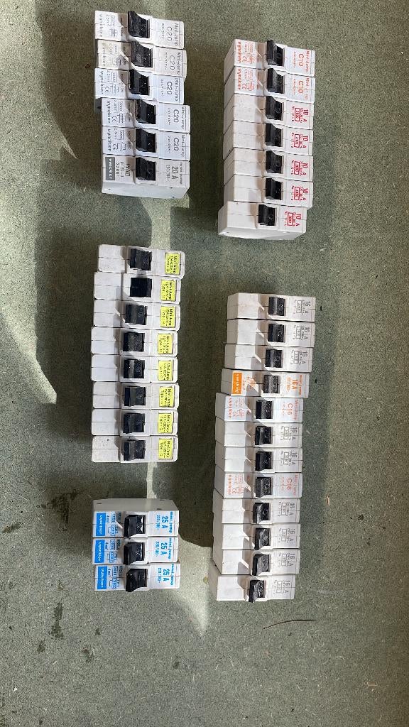 automaat, Elektronische apparatuur, Ophalen, Gebruikt