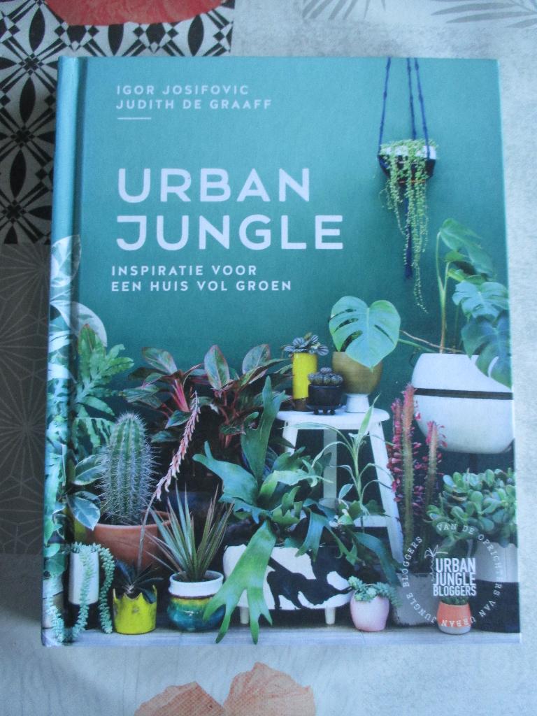 boek urban jungle, Ophalen of Verzenden, Nieuw, Kamerplanten