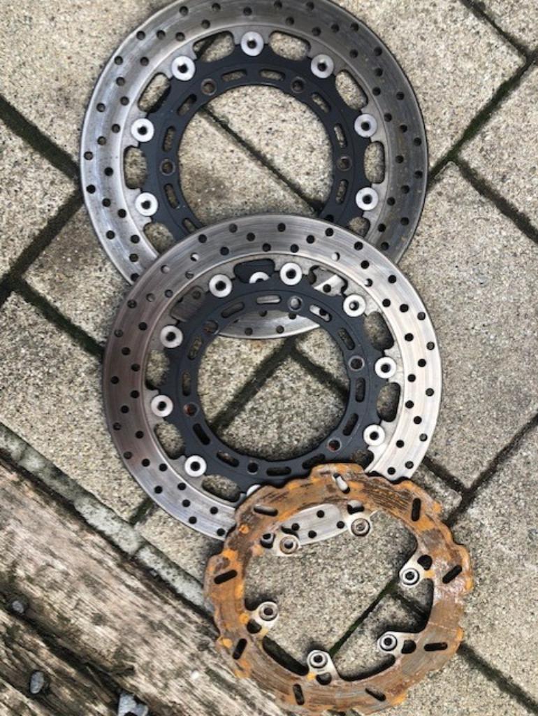 remschijven voor vooraan achter achteraan yamaha r1 1998 199, Motoren, Ophalen of Verzenden, Gebruikt