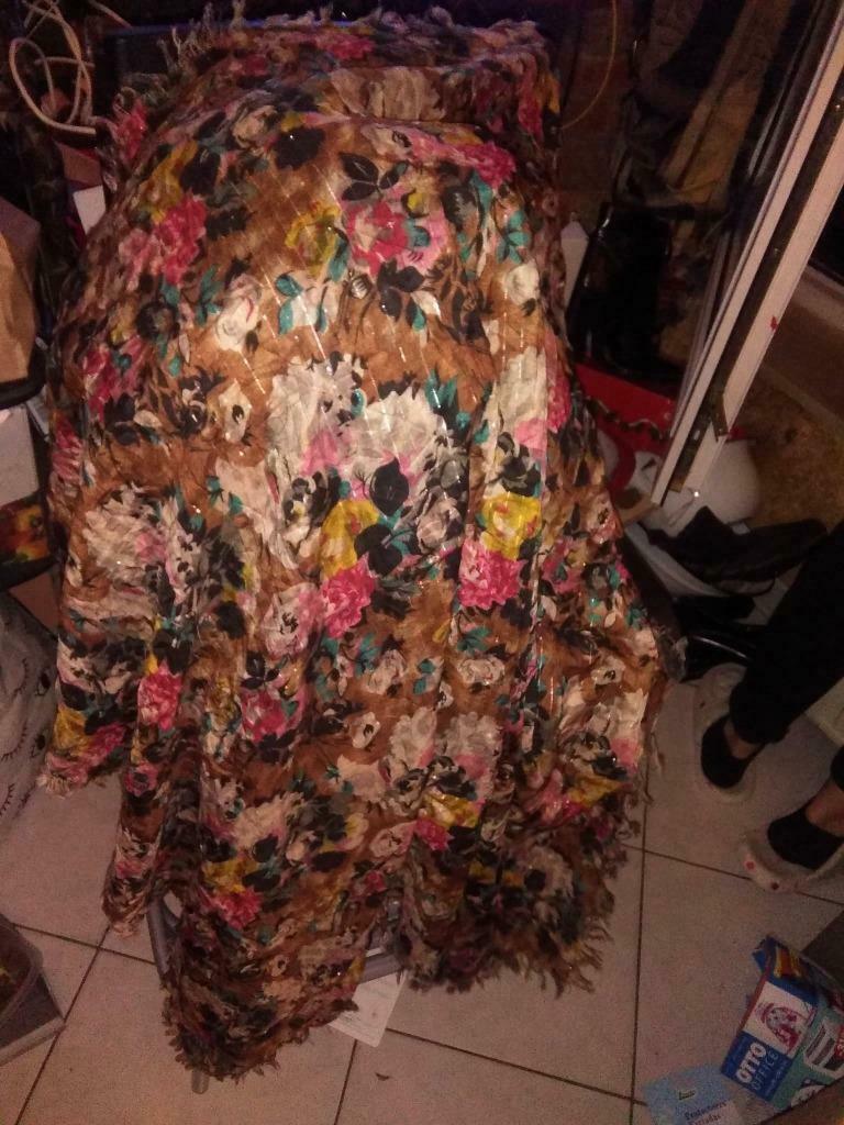 lot de 300 foulards divers emballés individuellement , neufs, Autre, Enlèvement, Neuf