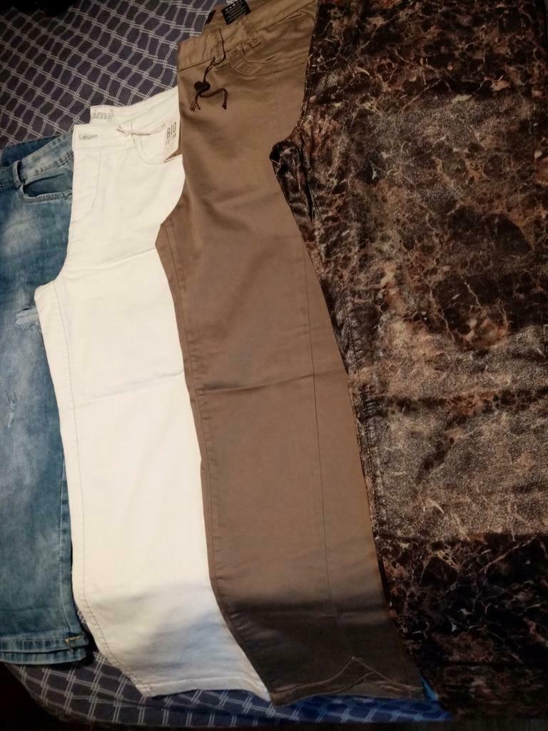 Nieuwe damesbroeken maat 42/44 Parami, Anna Scott, Denim, Denim, Ophalen of Verzenden, Zo goed als nieuw