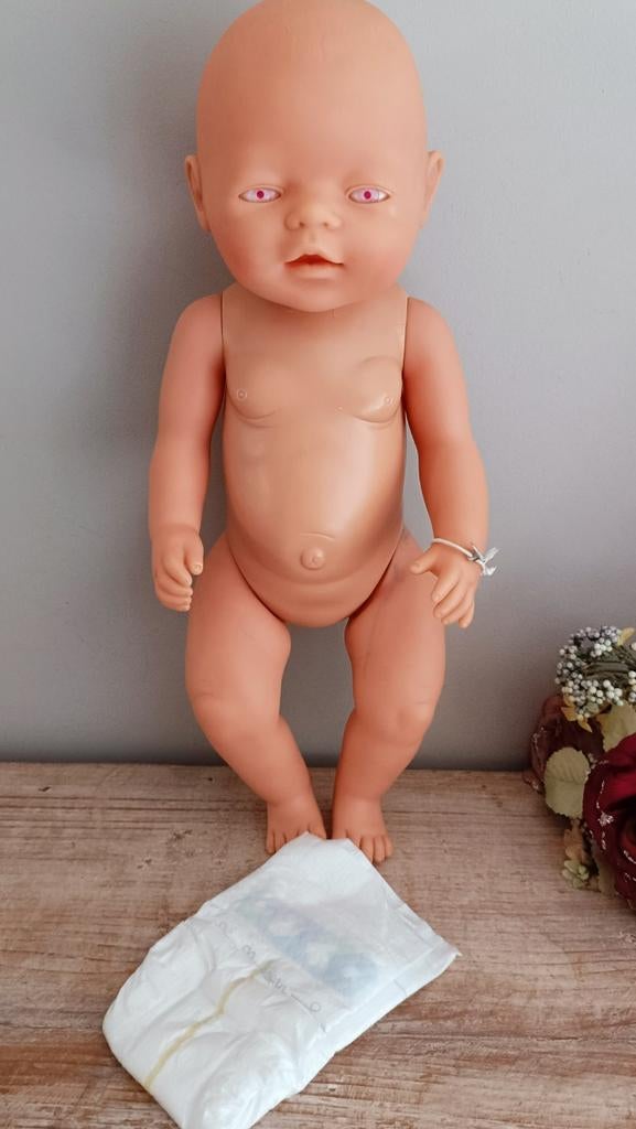 Vintage baby Born, zie alle foto's, Kinderen en Baby's, Speelgoed | Poppen, Ophalen of Verzenden, Gebruikt