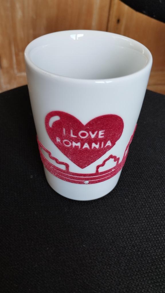 MOK - kopje - Roemenië - Romania, Verzenden, Zo goed als nieuw, Porselein, Kop en/of schotel