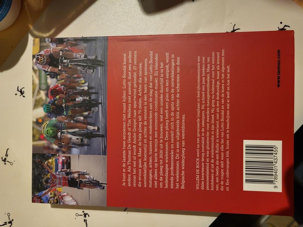 Boek Lotto Soudal, Ophalen of Verzenden, Zo goed als nieuw