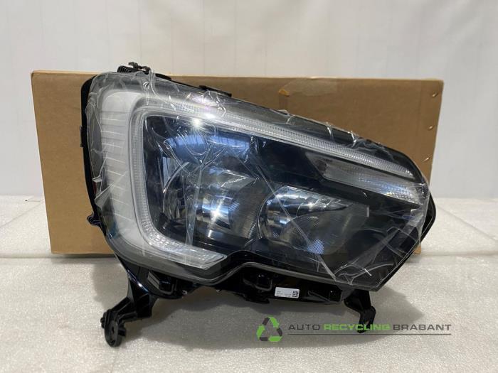 Phare gauche d'un Renault Master, Renault, -, 3 mois de garantie, Utilisé