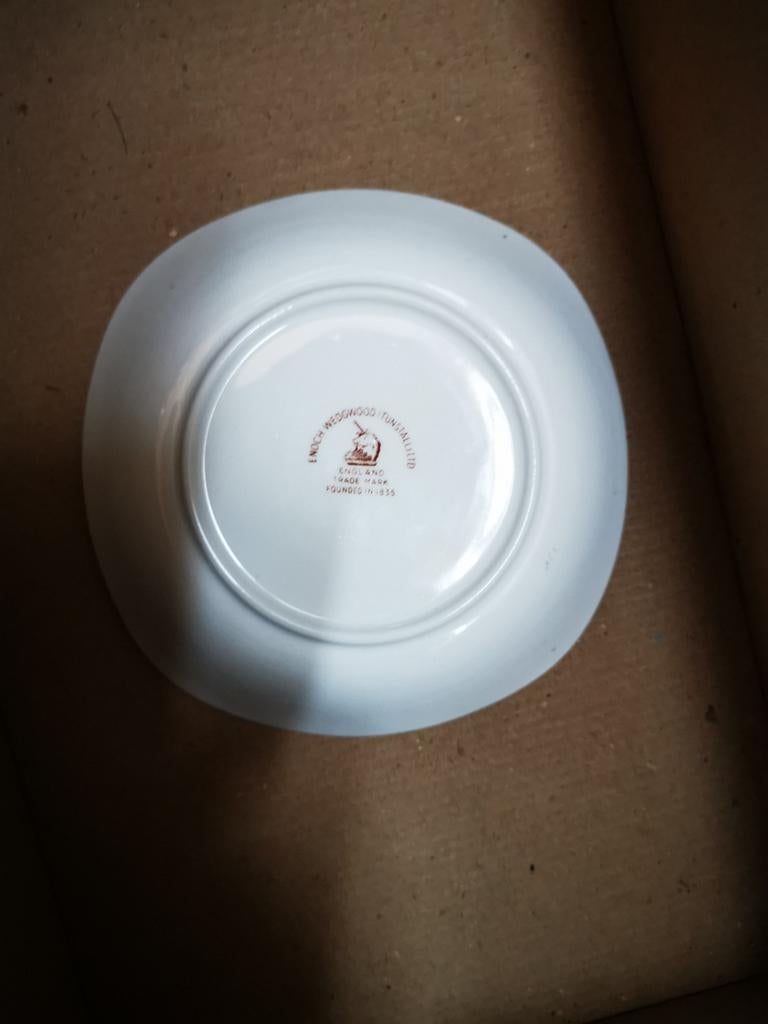 Plat en porcelaine Old Smuggler Finest Scotch Whisky, Collections, Enlèvement ou Envoi, Comme neuf, Panneau, Plaque ou Plaquette publicitaire