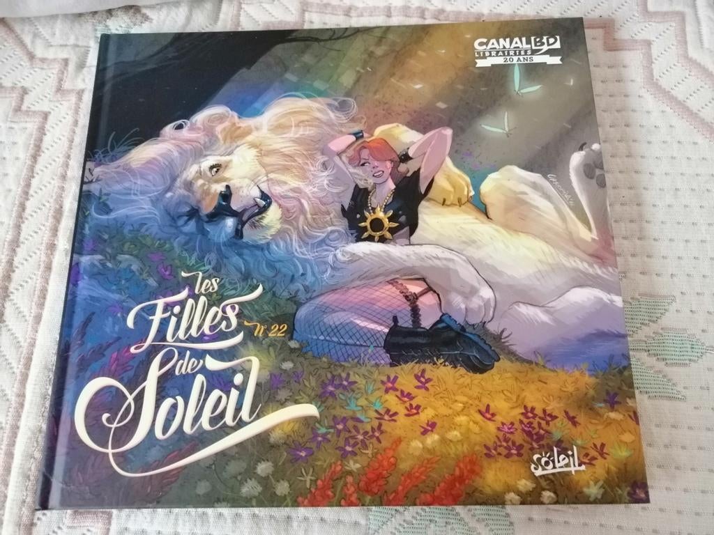 Les filles Soleil Tome 22, Livres, Enlèvement ou Envoi, Comme neuf