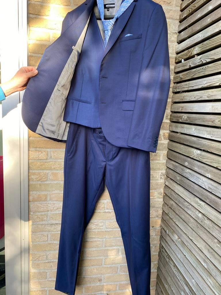 Kostuum 3 delig, Kleding | Heren, Maat 52/54 (L), Zo goed als nieuw, Cossmo, Verzenden