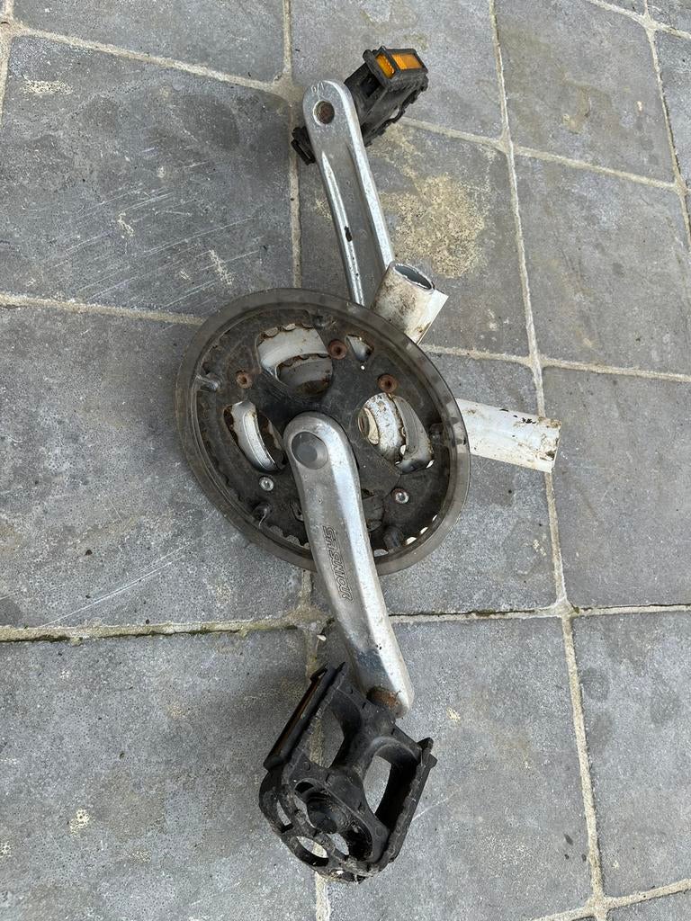 Pedalier VTT / VELO, Enlèvement ou Envoi