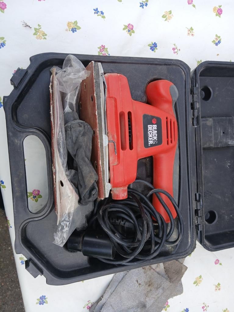 Black & Decker vlakschuurmachine, Enlèvement, Comme neuf, Moins de 600 watts, Ponceuse orbitale