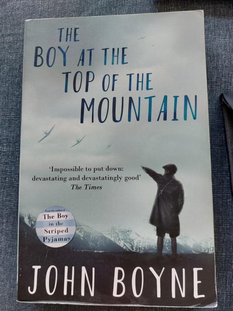The boy at the top of the mountain - John Boyne (Engels), Ophalen of Verzenden, Zo goed als nieuw, John Boyne