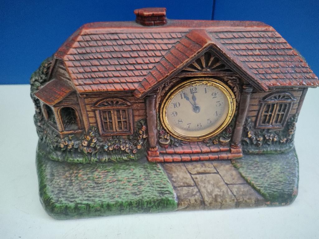 Bungalow clock, Antiek en Kunst, Antiek | Klokken, Verzenden