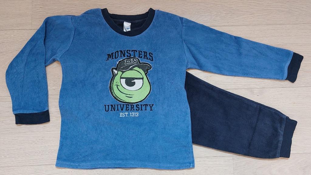 Pyjama Monsters University maat 110-116, Garçon, C&A, Enlèvement ou Envoi, Vêtements de nuit ou Sous-vêtements
