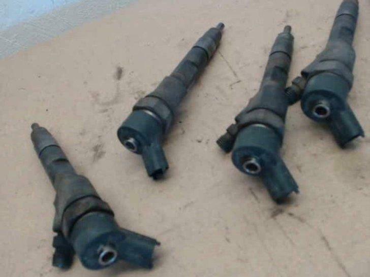 injecteurs Renault Laguna 1.9 dCi 74 CV 100 CH 0445110021, Utilisé, Renault