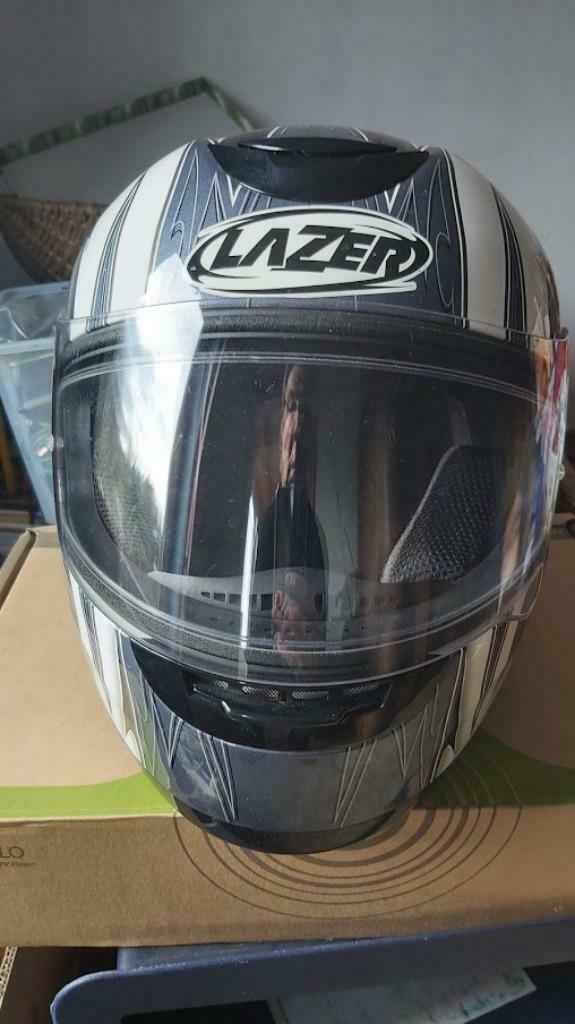 Casque LAZER, Motos, Vêtements | Casques de moto, Lazer, Seconde main, Enlèvement ou Envoi, Casque intégral