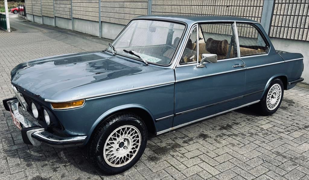 BMW 2002• 1974 • 49.000 KM • Box 4, Auto's, 4 zetels, Achterwielaandrijving, Blauw, Leder