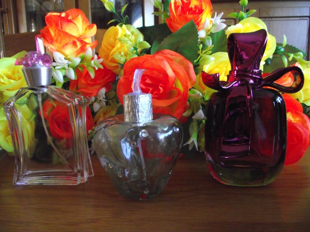 collection flacons parfait état, Enlèvement ou Envoi, Utilisé, Bouteille de parfum