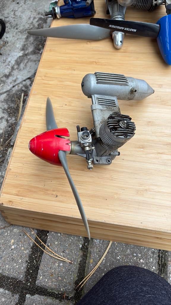 Motor os max fp, Hobby en Vrije tijd, Ophalen, Gebruikt