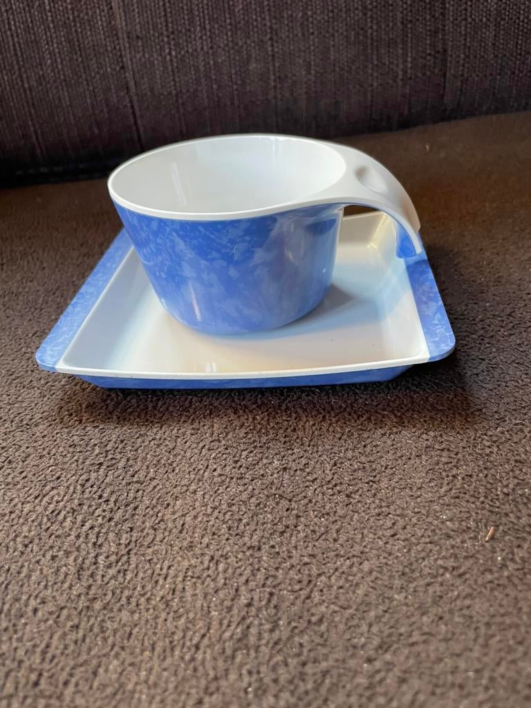 Tasse et assiette Swiss Air (plastique) Vintage, Enlèvement ou Envoi, Comme neuf