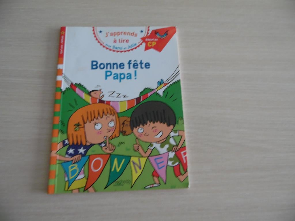 J'APPRENDS À LIRE     1ÈRE PRIMAIRE     5 LIVRES, Garçon ou Fille, Enlèvement ou Envoi, Fiction général, Comme neuf