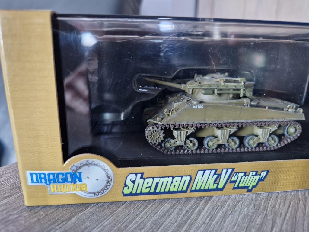 Dragon Armor 60308 Sherman Mk.V "Tulip" Coldstream tank char, Enlèvement ou Envoi, Armée de terre, Miniature ou Figurine