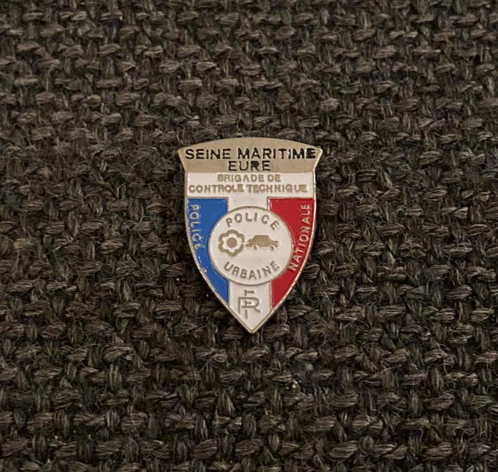 PIN - POLICE NATIONALE - POLICE URBAINE - FRANCE - POLITIE, Collections, Broches, Pins & Badges, Envoi, Utilisé, Autres sujets/thèmes
