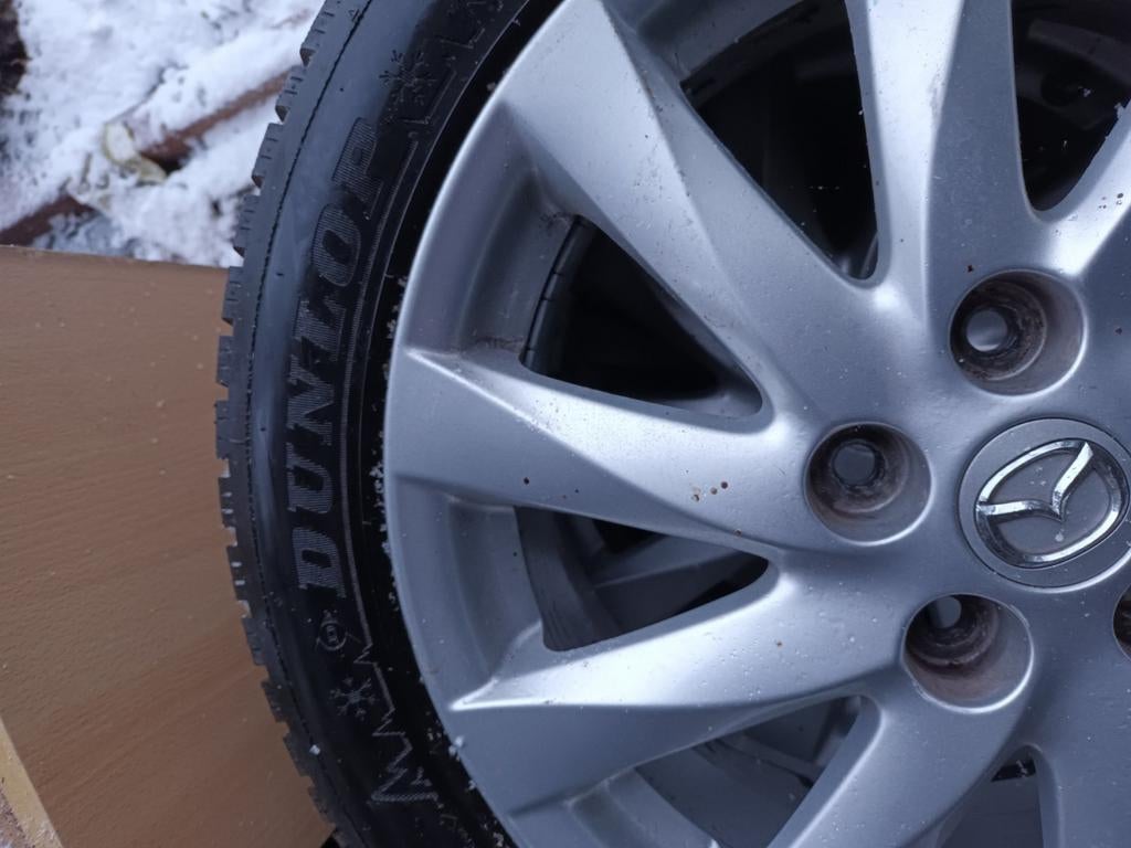4 winterbanden met originele velgen van mazda 6, Auto-onderdelen, Banden en Velgen, Ophalen, Winterbanden, Velg(en)