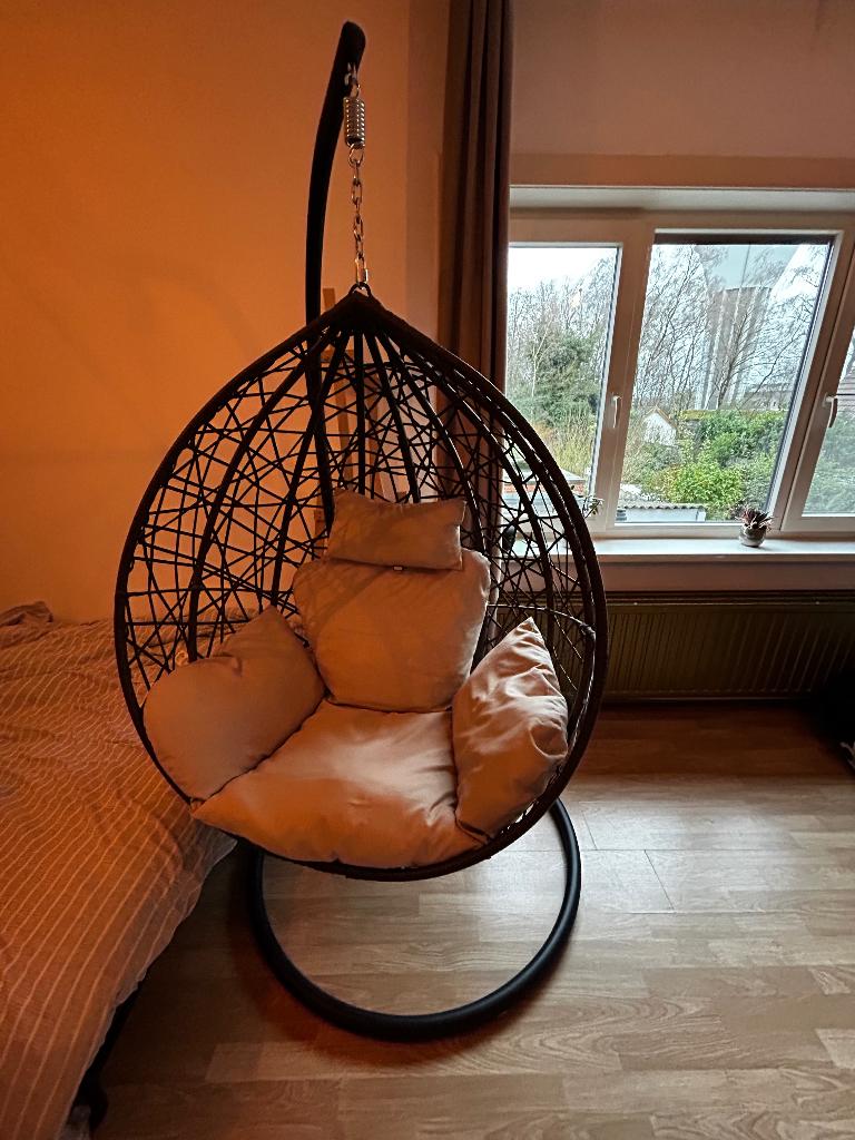 Hangstoel ei binnen/ buiten, Ophalen, Zo goed als nieuw, Kunststof