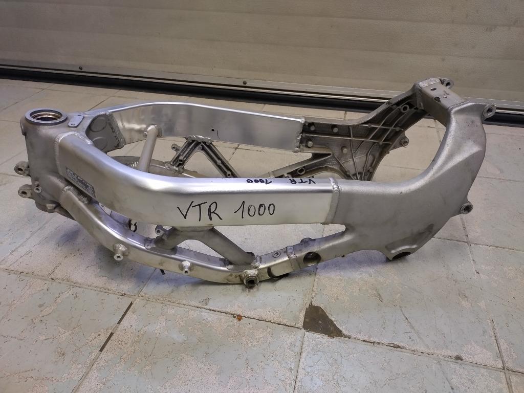 honda vtr 1000 van '97 frame met alle papieren, Motoren, Ophalen of Verzenden, Gebruikt