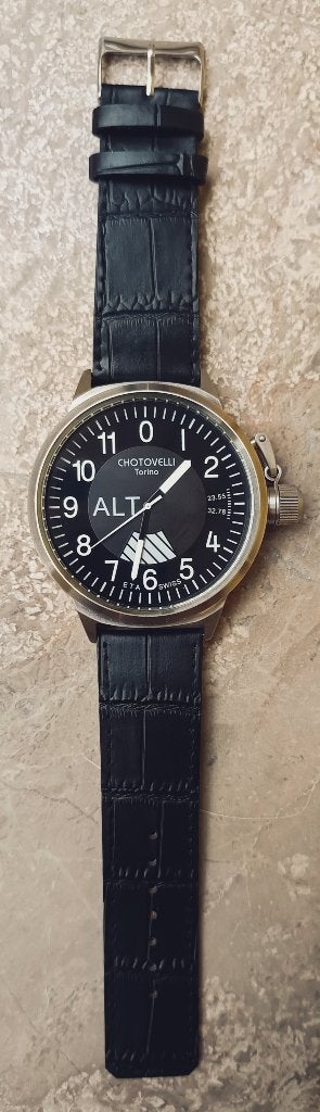 Montre Chotovelli Torino pour homme, Bijoux, Sacs & Beauté, Autres marques, Enlèvement ou Envoi, Cuir, Acier