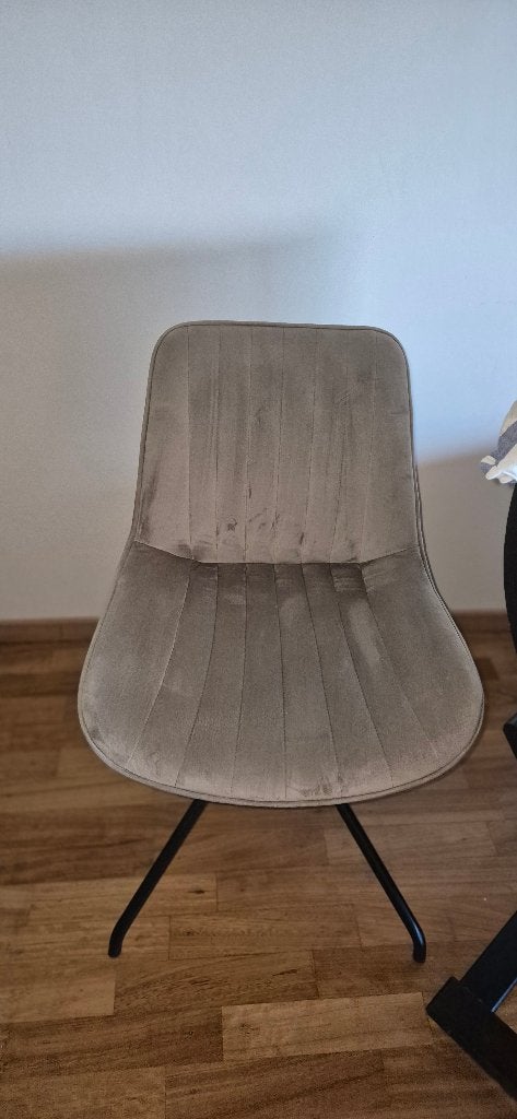 2 eetkamerstoelen, Ophalen, Gebruikt, Minder dan 4 stoelen