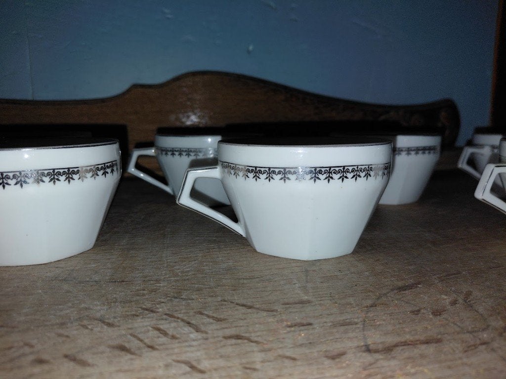 7 tasses Art Déco françaises vintage, Enlèvement ou Envoi
