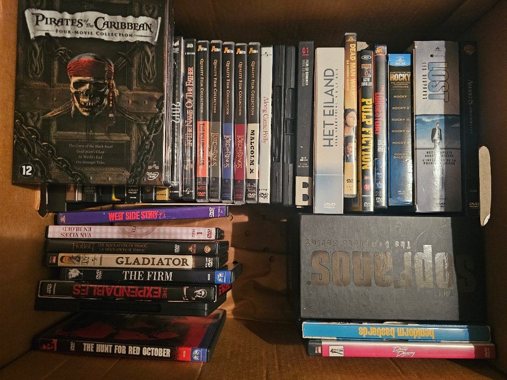 Pakketdeal: +200 DVD's en 100-tal CD's, Enlèvement, Utilisé