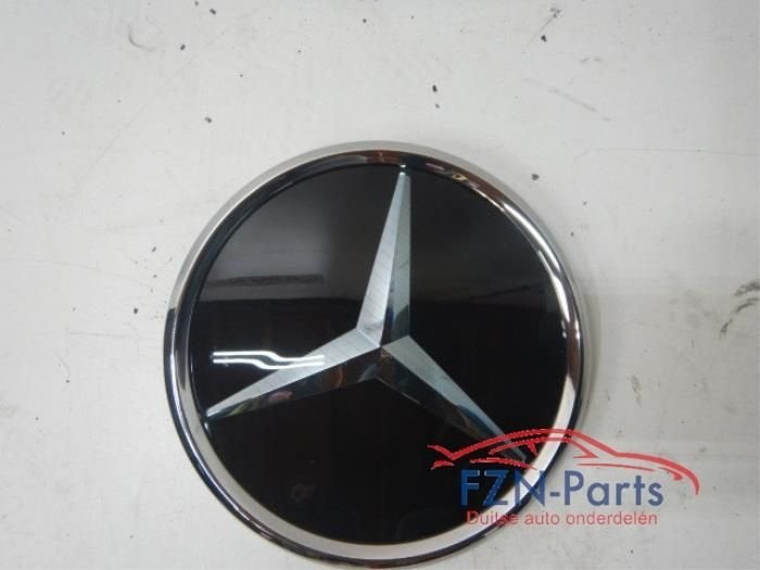 Mercedes-Benz C-Klasse W206 Logo Grille (A0008881800), Ophalen of Verzenden, Gebruikt