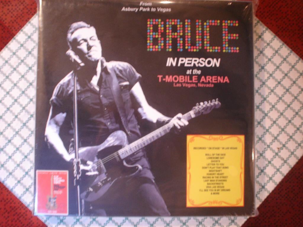 bruce springsteen in person arena las vegas nevada 4 lp box, CD & DVD, Vinyles | Rock, Pop rock, Autres formats, Neuf, dans son emballage