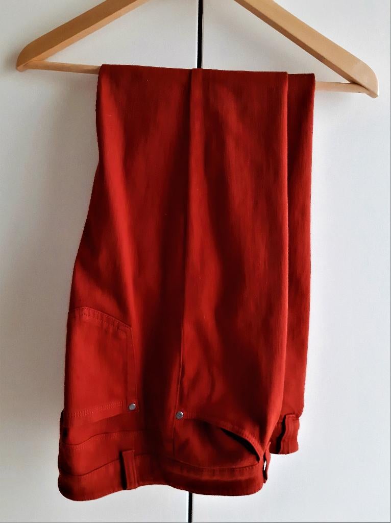 Te koop: Mooie terracotta broek van Gerry Weber, Kleding | Dames, Spijkerbroeken en Jeans, Zo goed als nieuw, Overige kleuren