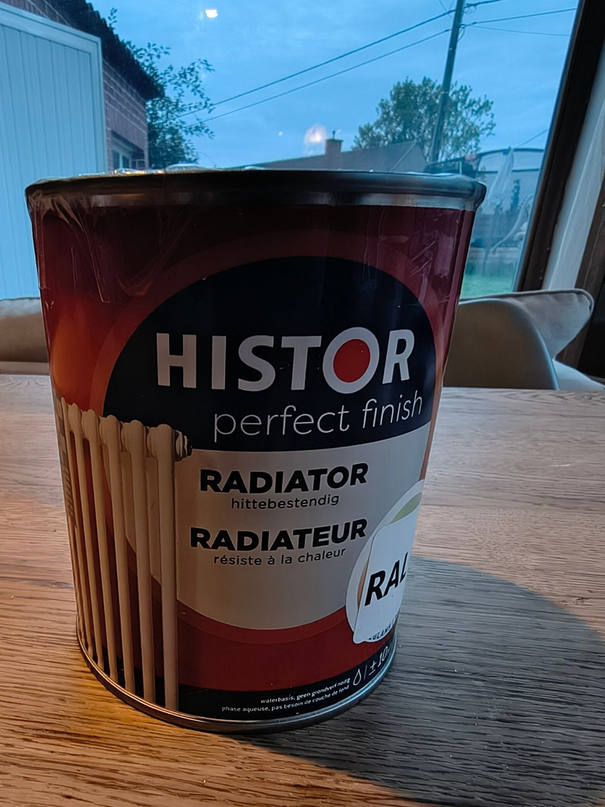 historique de la peinture des radiateurs, Bricolage & Construction, Neuf, Moins de 5 litres, Enlèvement ou Envoi, Peinture