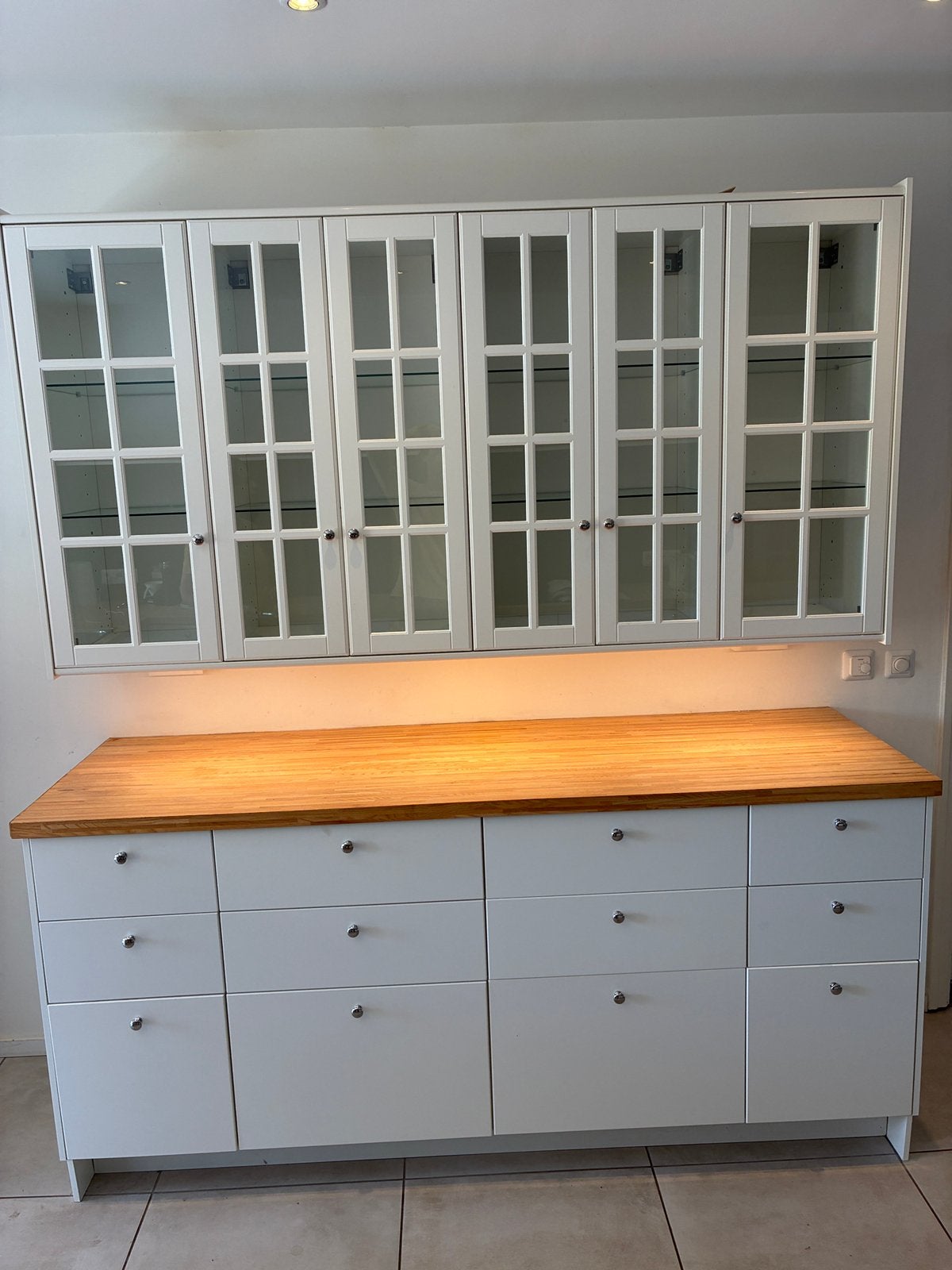 Coin cuisine, 200 cm ou plus, Utilisé, Blanc, 50 à 75 cm