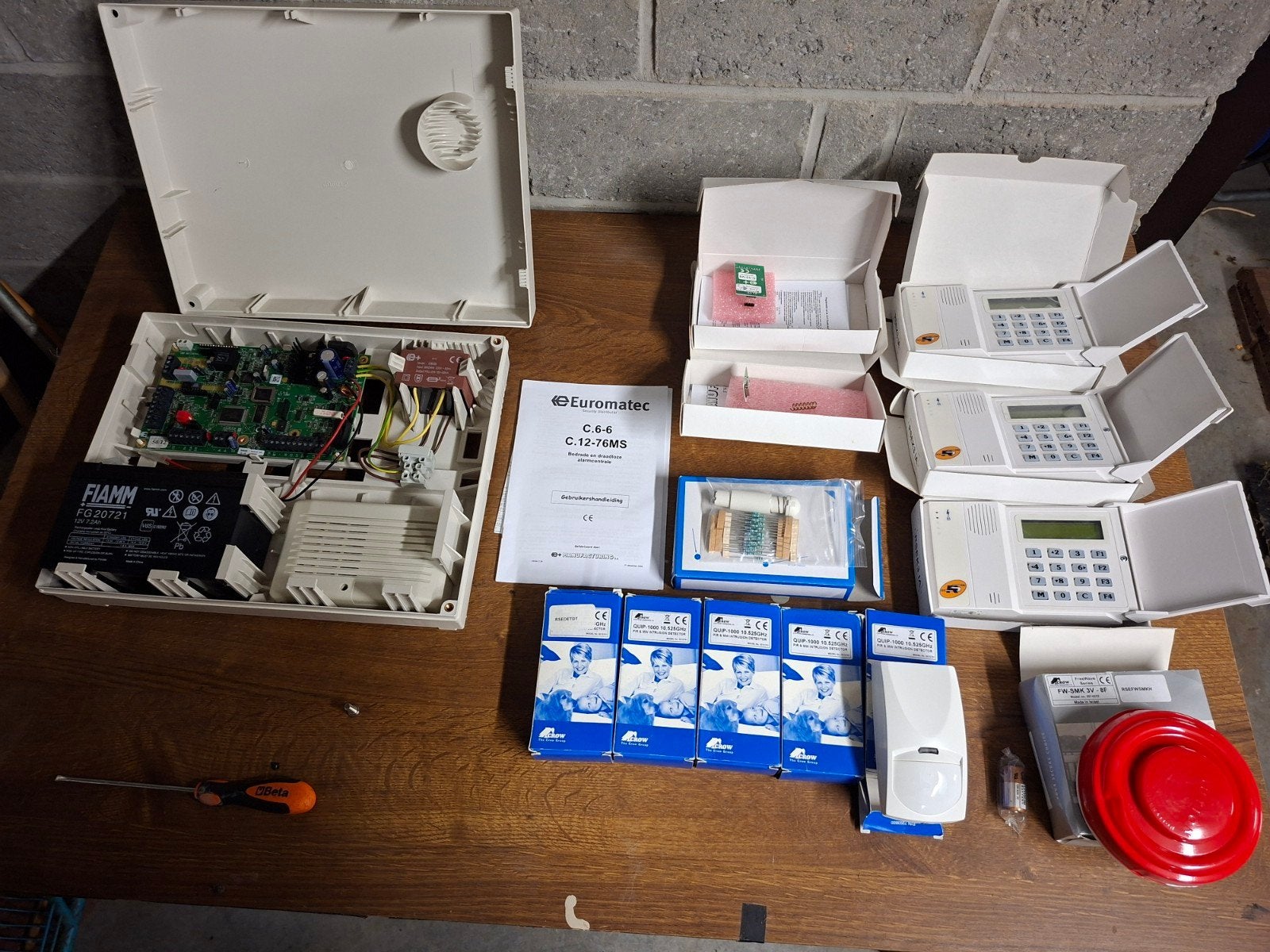 compleet alarmsysteem, Doe-het-zelf en Bouw, Alarmsystemen, Ophalen of Verzenden, Nieuw, Compleet systeem, Beweging