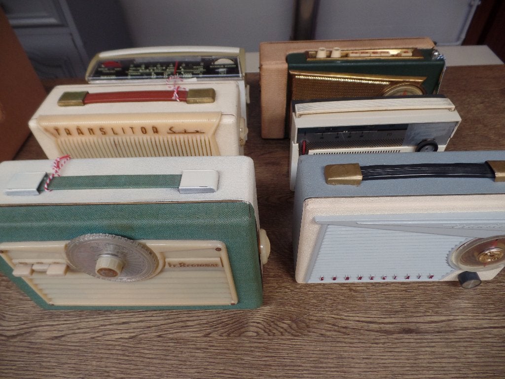 CESSATION DE COLLECTION RADIO VINTAGE ( cause d age ), Antiek en Kunst, Ophalen