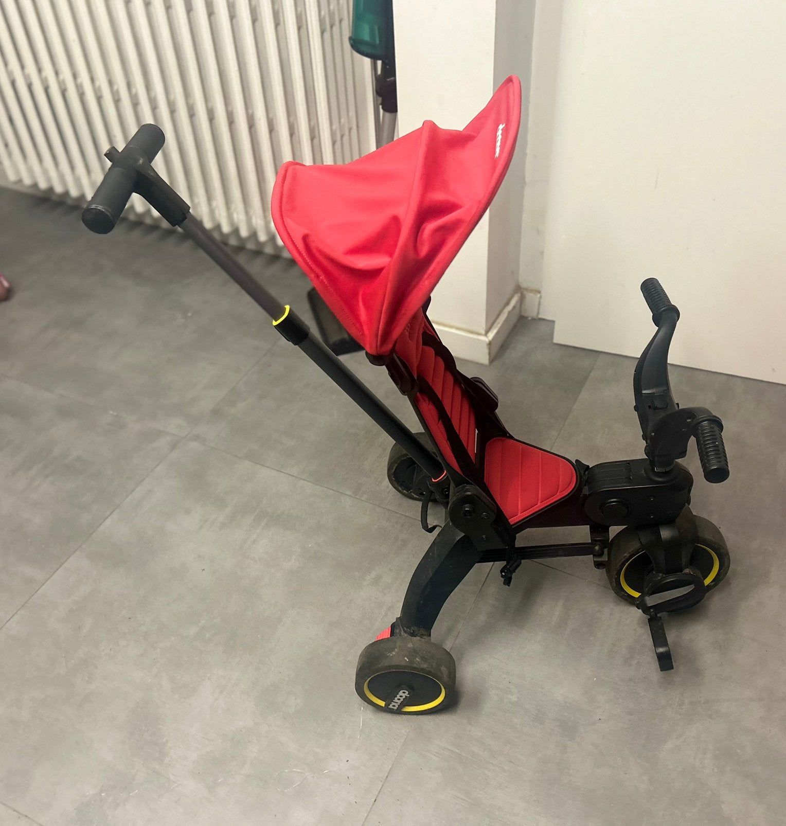 Velo tricycle pliable doona 30€, Enlèvement, Comme neuf